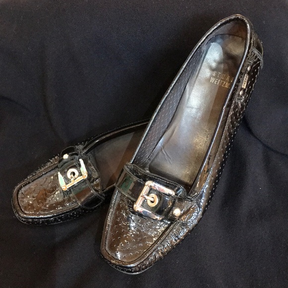 Stuart Weitzman - Picture 1 of 8